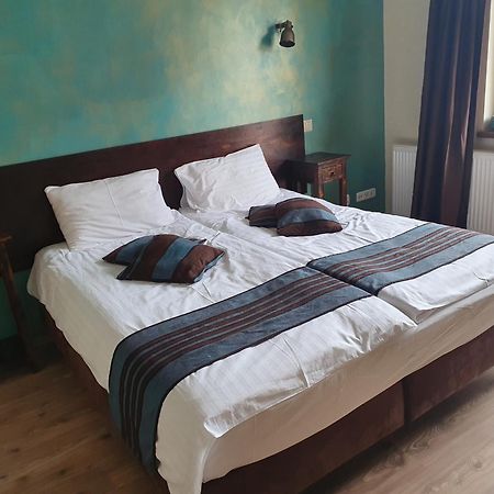 Przystanek Tlen Bed & Breakfast Bagian luar foto
