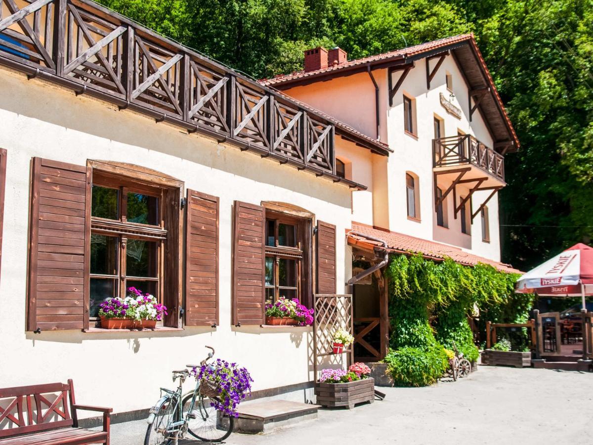 Przystanek Tlen Bed & Breakfast Bagian luar foto